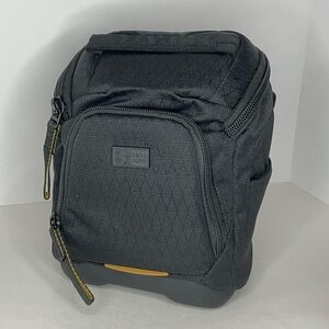 Case‎ Logic camera case